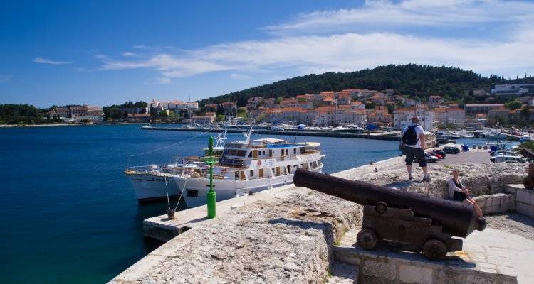 Croatia Party Cruise up to 35 - from Split - Nature Trips