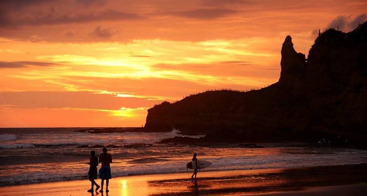 Sun Route in the ecuadorian Coast 5D 4N - BM Tours