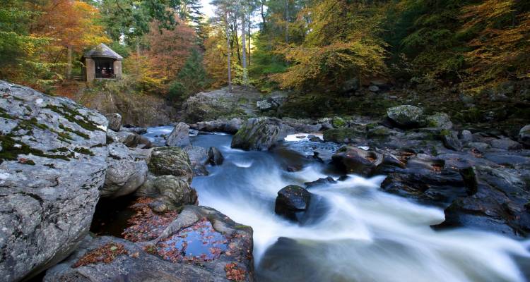 Whisky, Warriors and Waterfalls - Haggis Adventures