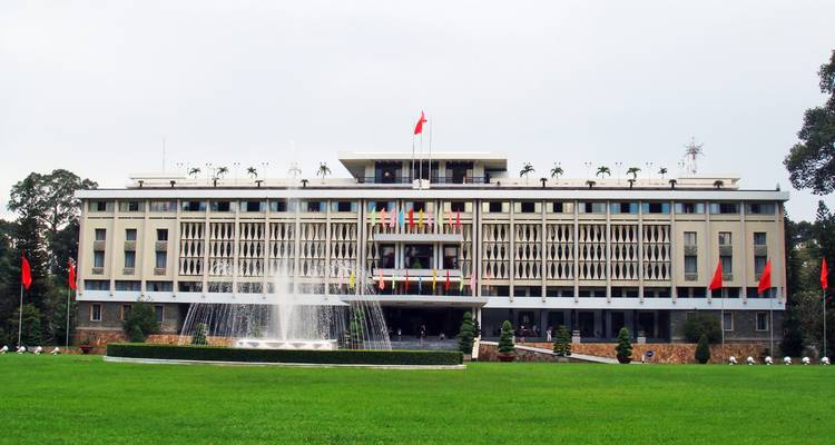 Presidential Palace with a large fountain in the foreground.