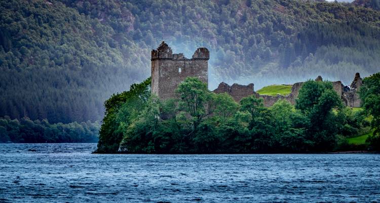 Château d'Urquhart sur le Loch Ness