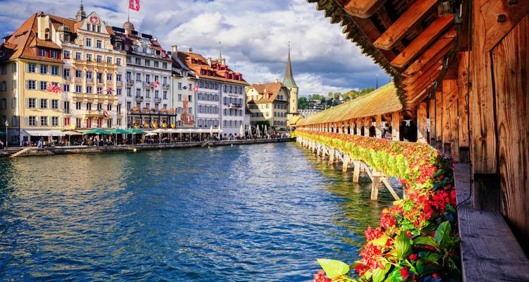 Festive Season on the Romantic Rhine with 1 Night Lucerne, Mount Pilatus & 3 Nights Lake Como - Avalon Waterways