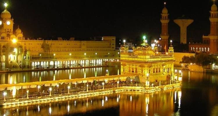 Golden Triangle Tour with Amritsar - World Travel Experiences
