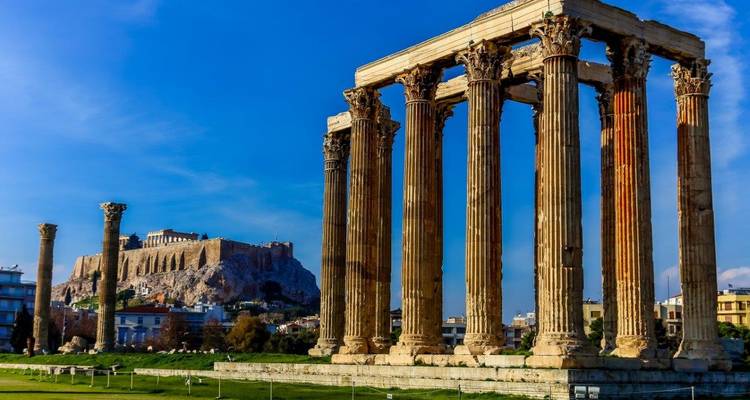 Templo de Zeus Olímpico contra un cielo despejado.