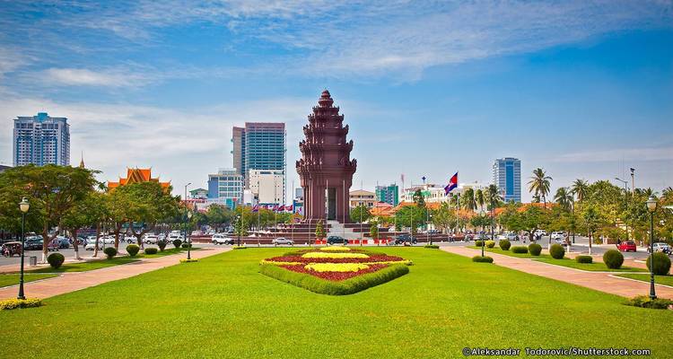 City center with an iconic monument and well-maintained gardens.