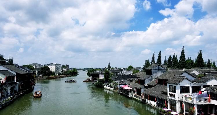 History to Glory Tour - 6 Days to Beijing & Shanghai All Included - China Ways LLC