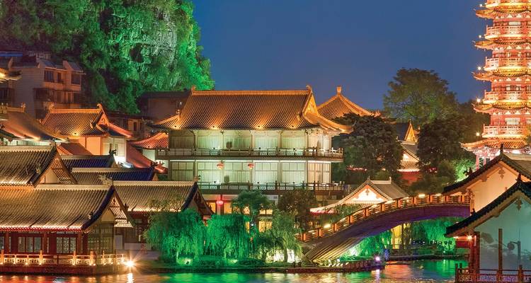 Grand China and the Yangtze (Beijing to Hong Kong, 2020) - Uniworld Boutique River Cruise Collection