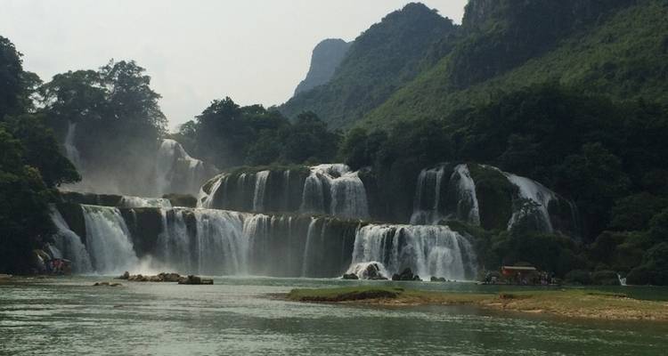 Group Tour: Hanoi - Ba Ba Lake - Ban Gioc Waterfall - Old Quarter Travel