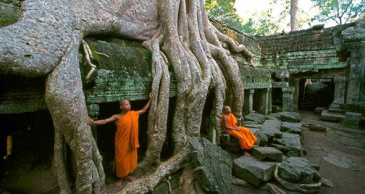Cambodia & Loas Spiritual Experience - Side Street Explorers