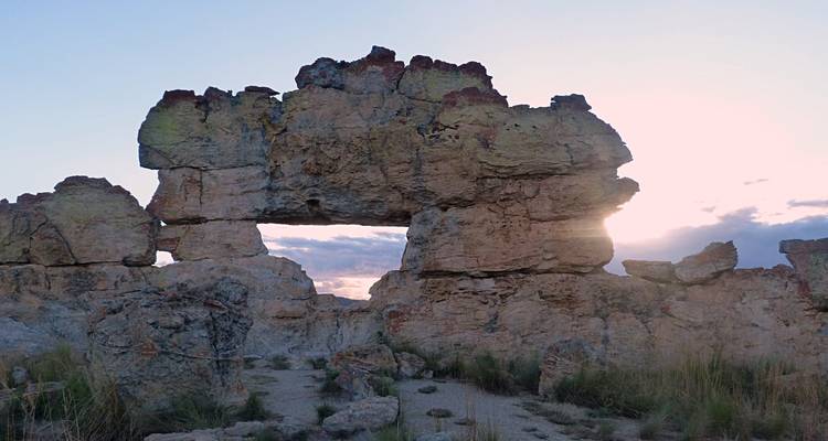 Madagascar's Classic South - Route 7, Anja,Mountains, Desert, and Baobabs! - MTT Blue Madagascar
