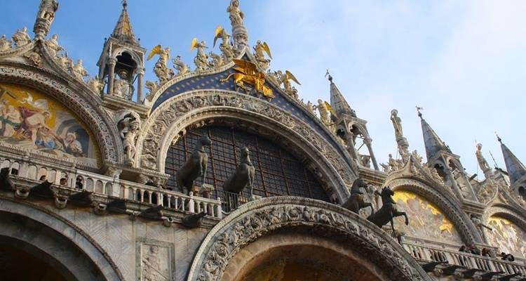 3 days Guided tour of Venice wonders including Dorsoduro District and Lagoon Islands - Raphael tours and events srl