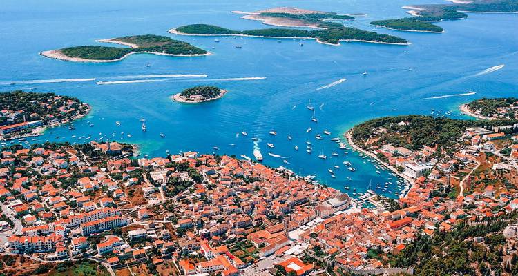 5 Green Jewels Sailing - Šipan (Dubrovnik) to Hvar - LuxMediterranean Experience