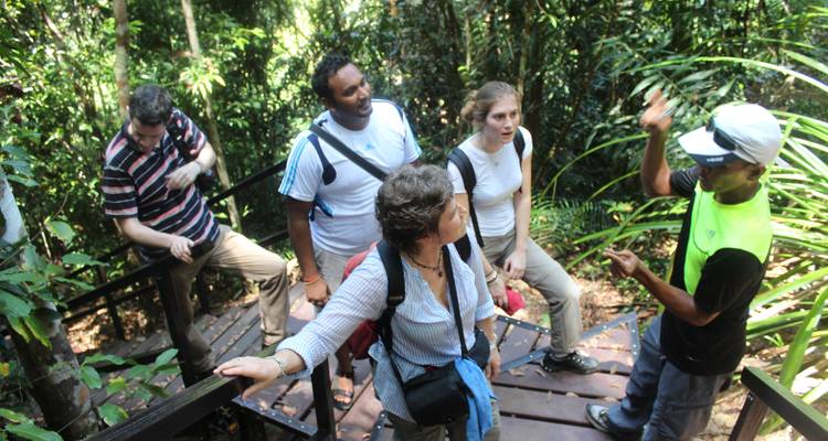 5D 4N Tour Kuala Lumpur - Malacca - Paradise Islands Perhentian, Redang or Lang Tengah Drop Off - DGP TRANSPORT