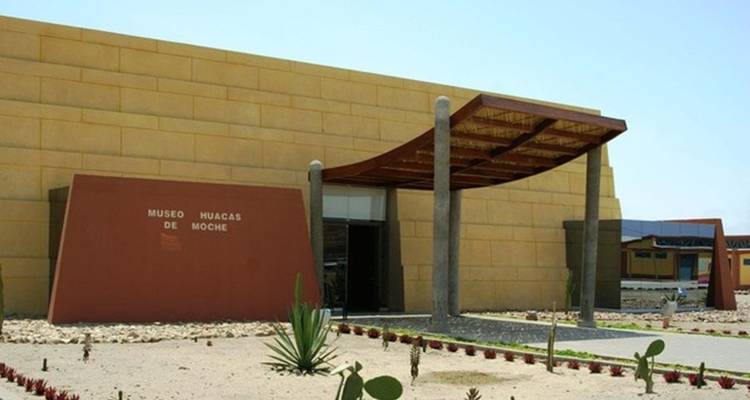 Museo Huacas de Moche building with modern design.