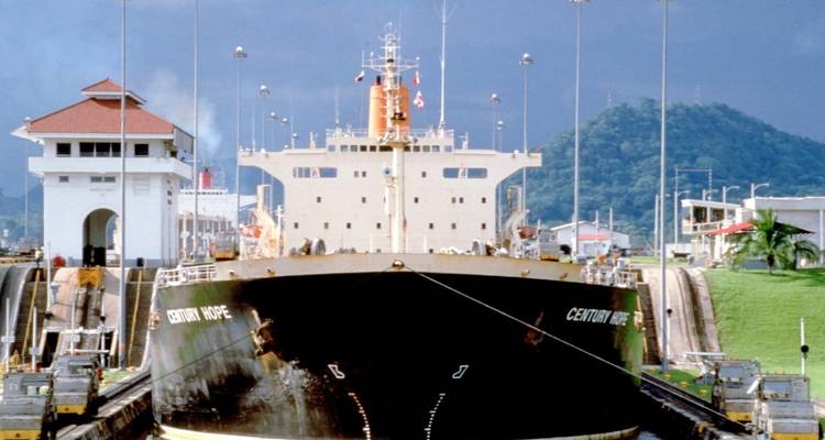 Ship passing through the Panama Canal lock.