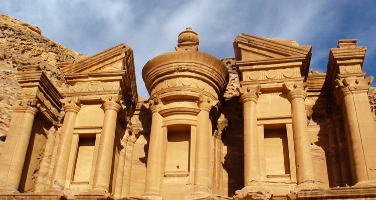 L'ancienne structure du Monastère à Pétra.