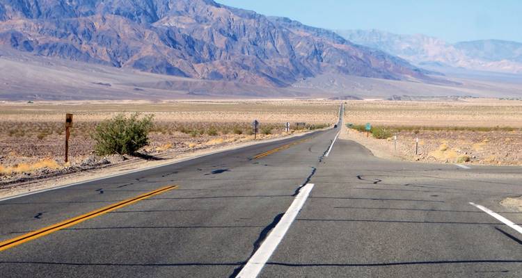 Paysage époustouflant de canyon de roche rouge.