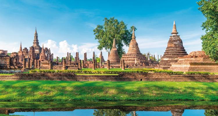 Vista panorámica del Parque Histórico de Sukhothai.