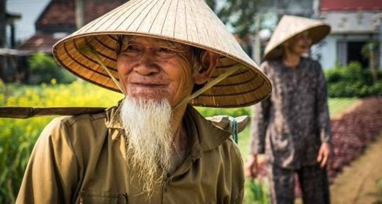 Very Vietnam - 10 days - On The Go Tours