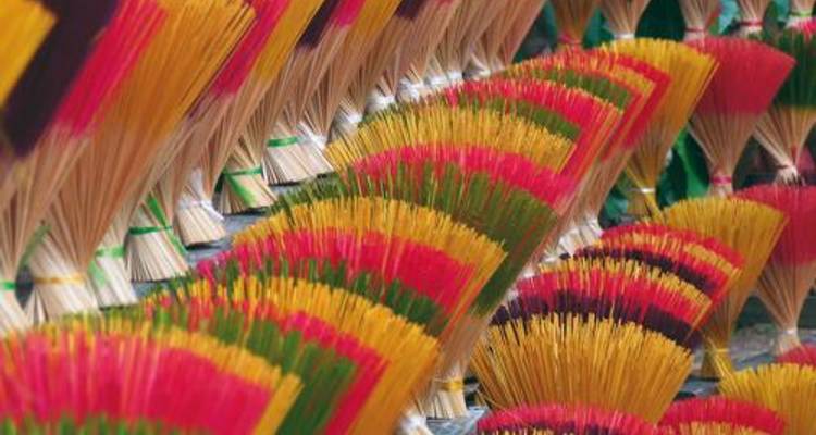 Bike, Hike and Kayak Northern Vietnam - World Expeditions