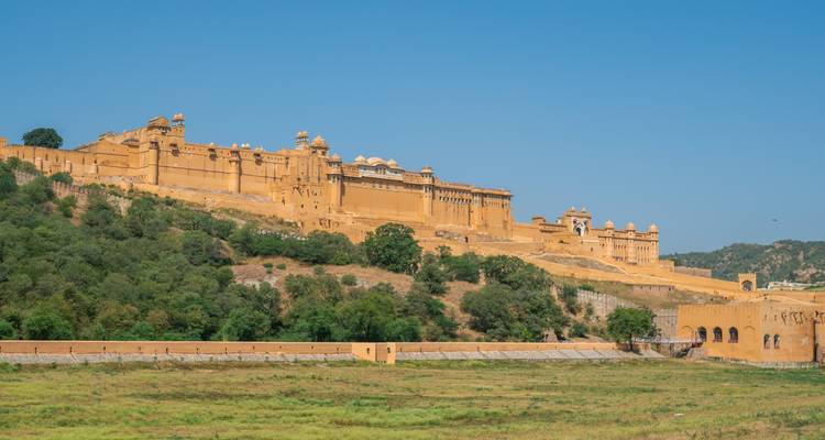 Fort d'Amber à Jaipur, Inde sur une colline.
