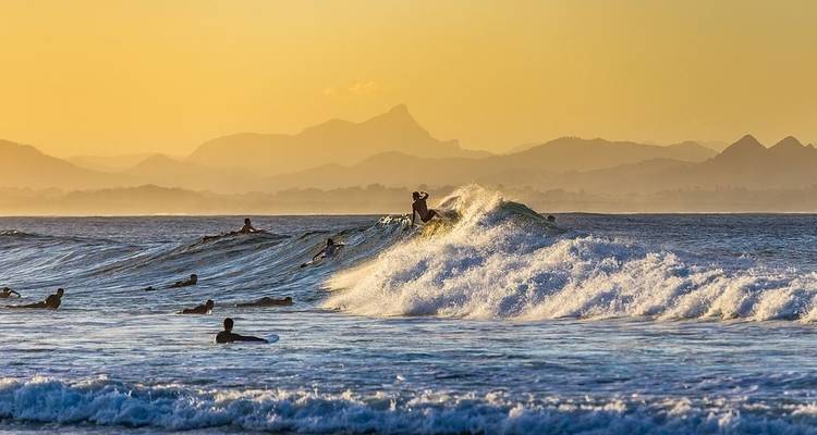 City To Surf (Until March 2020) - Contiki