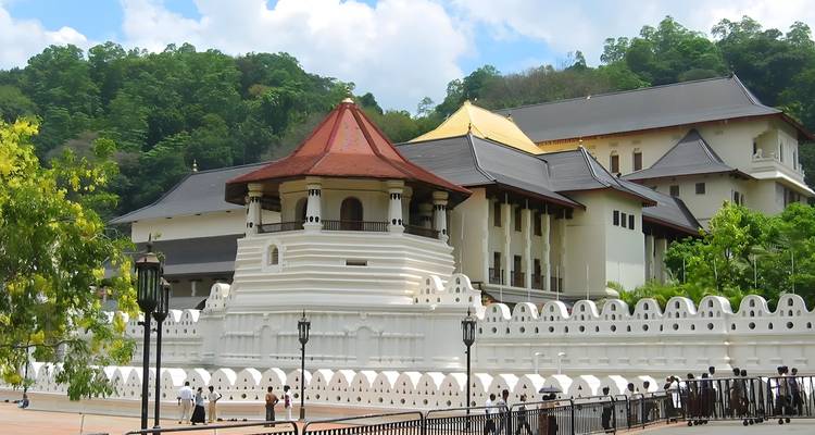 De Tempel van de Heilige Tandreliek in Kandy.