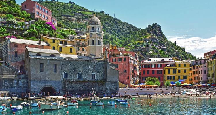 Colorful waterfront buildings in Vernazza.