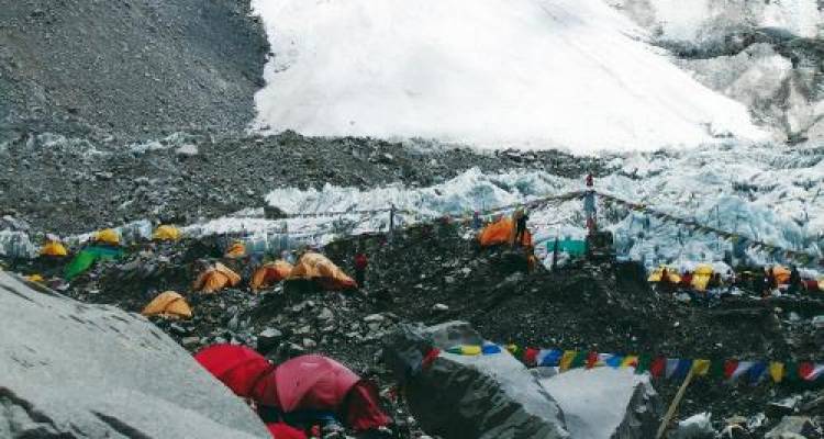 Everest Base Camp & Island Peak - World Expeditions