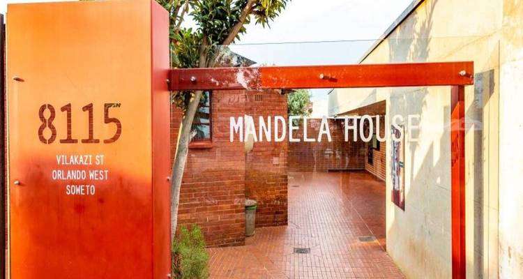 Entrance gate and sign for Mandela House on Vilakazi Street, Soweto.