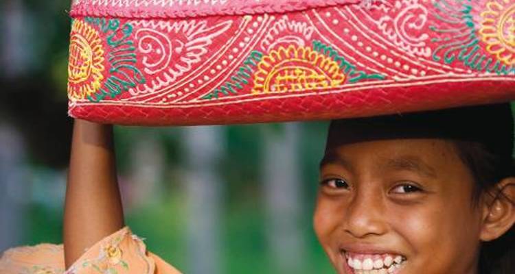 Volcanoes and Dragons of Indonesia - World Expeditions