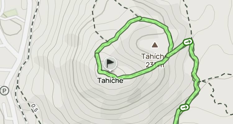 Un mapa de senderismo topográfico que destaca una ruta circular alrededor de Tahiche.