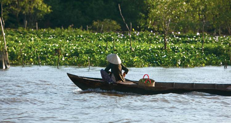 Timeless Wonders of Vietnam, Cambodia & the Mekong (Ho Chi Minh City to Hanoi, 2018) - Uniworld Boutique River Cruise Collection