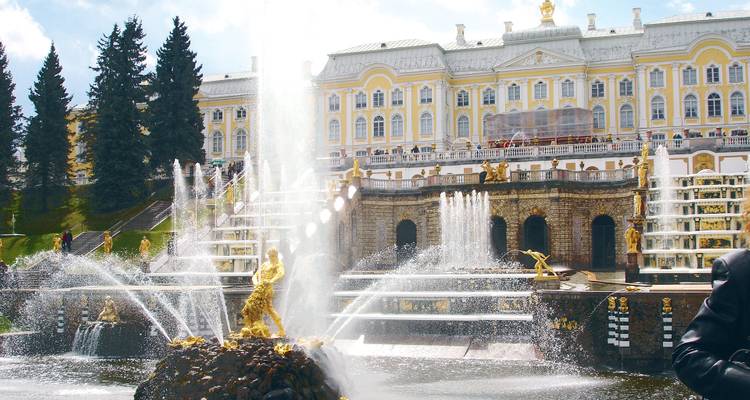 Imperial Waterways of Russia (Moscow to Saint Petersburg, 2018) - Uniworld Boutique River Cruise Collection