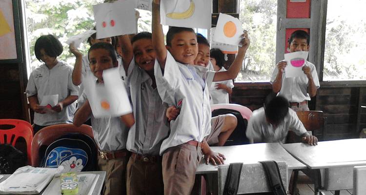 15 Days Teaching in Surin, Thailand - Starfish Adventure