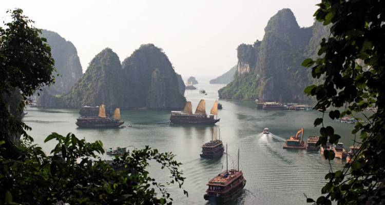 Vietnam Highlights - Contiki