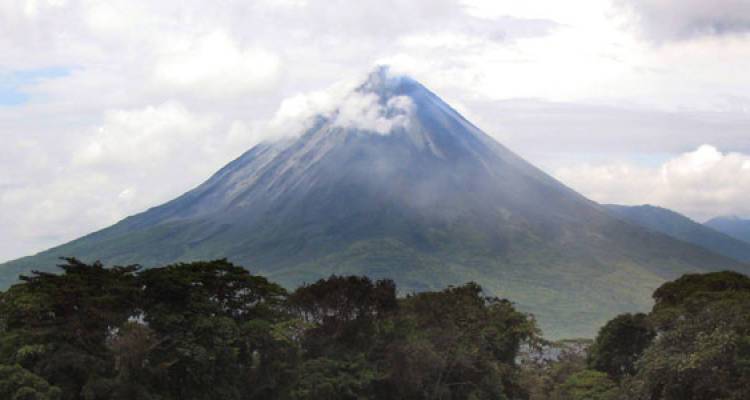Volcano Adventure – Antigua to San José - G Adventures