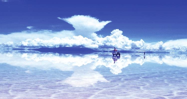 Paisaje reflejado del Salar de Uyuni.