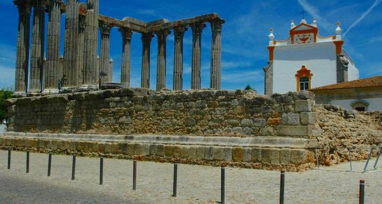 Portugal - Deluxe Pousadas and Wine Bicycle Tour - Pure Adventures