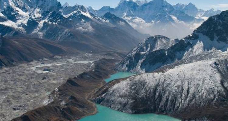 Everest & Gokyo Lakes - 18 days - On The Go Tours