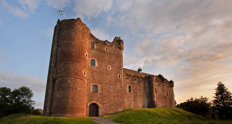 West Highland Lochs, Mountains & Castles - from Edinburgh - Timberbush Tours
