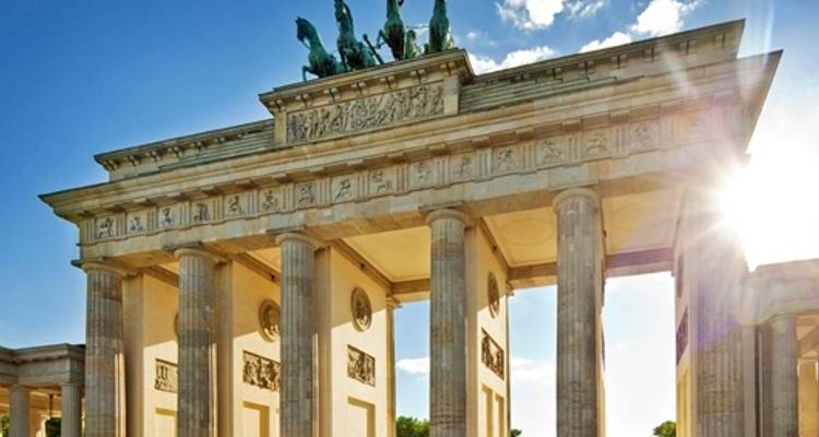 Eastern Adventure - 13 days - Expat Explore Travel