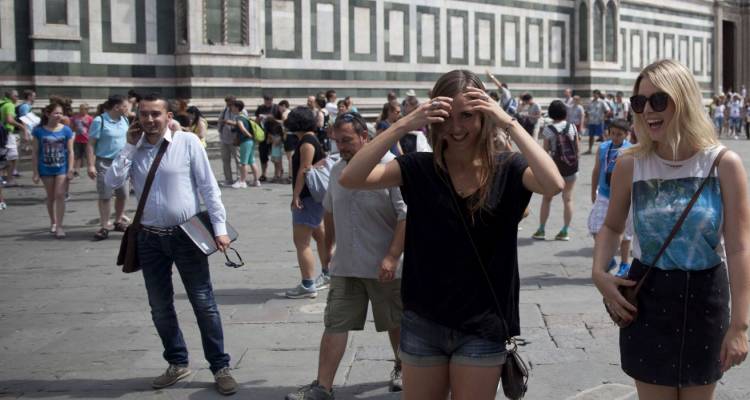 Quest To Rome (16 Days) - Contiki