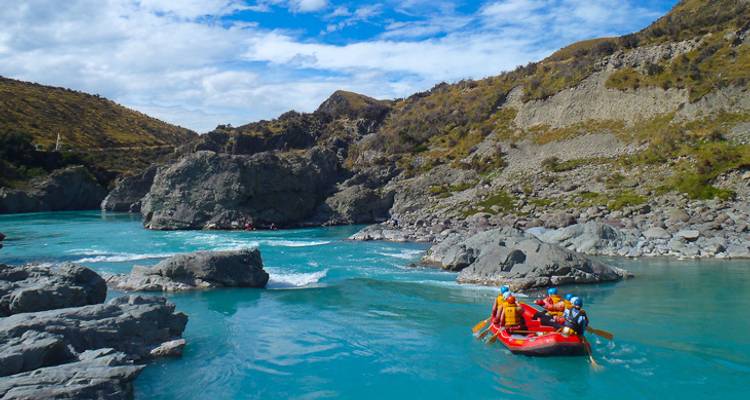 Ultimate Explorer from Auckland (27 days) - top rated by National Geographic - Flying Kiwi