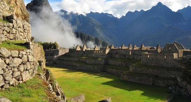 Lares Trek to Machu Picchu (Start Trek on Day 1) - Bamba Experience