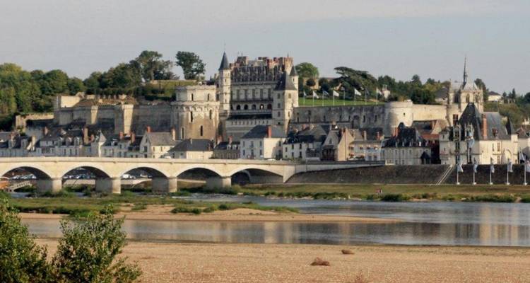 France - Loire Royal Valley Cycling Tour - Pure Adventures