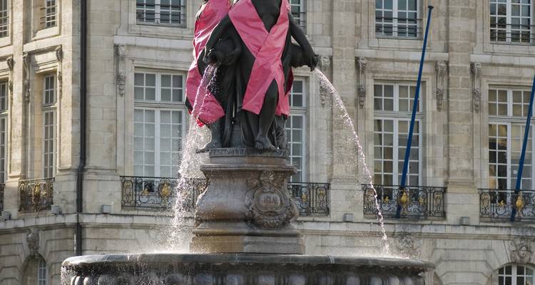 Great wines and architectural heritage in the Gironde Estuary (port-to-port cruise) - CroisiEurope River Cruises