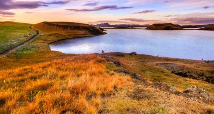 Iceland Country Life - 9 Days - On The Go Tours