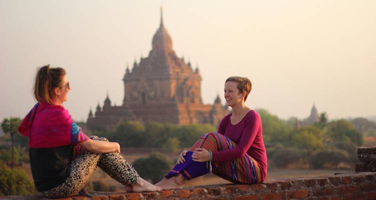 Pagoda Pass (Myanmar) (from Yangon to Mandalay) - Stray Asia