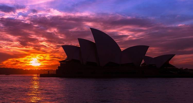 Complete Australia (35 destinations) - G Adventures